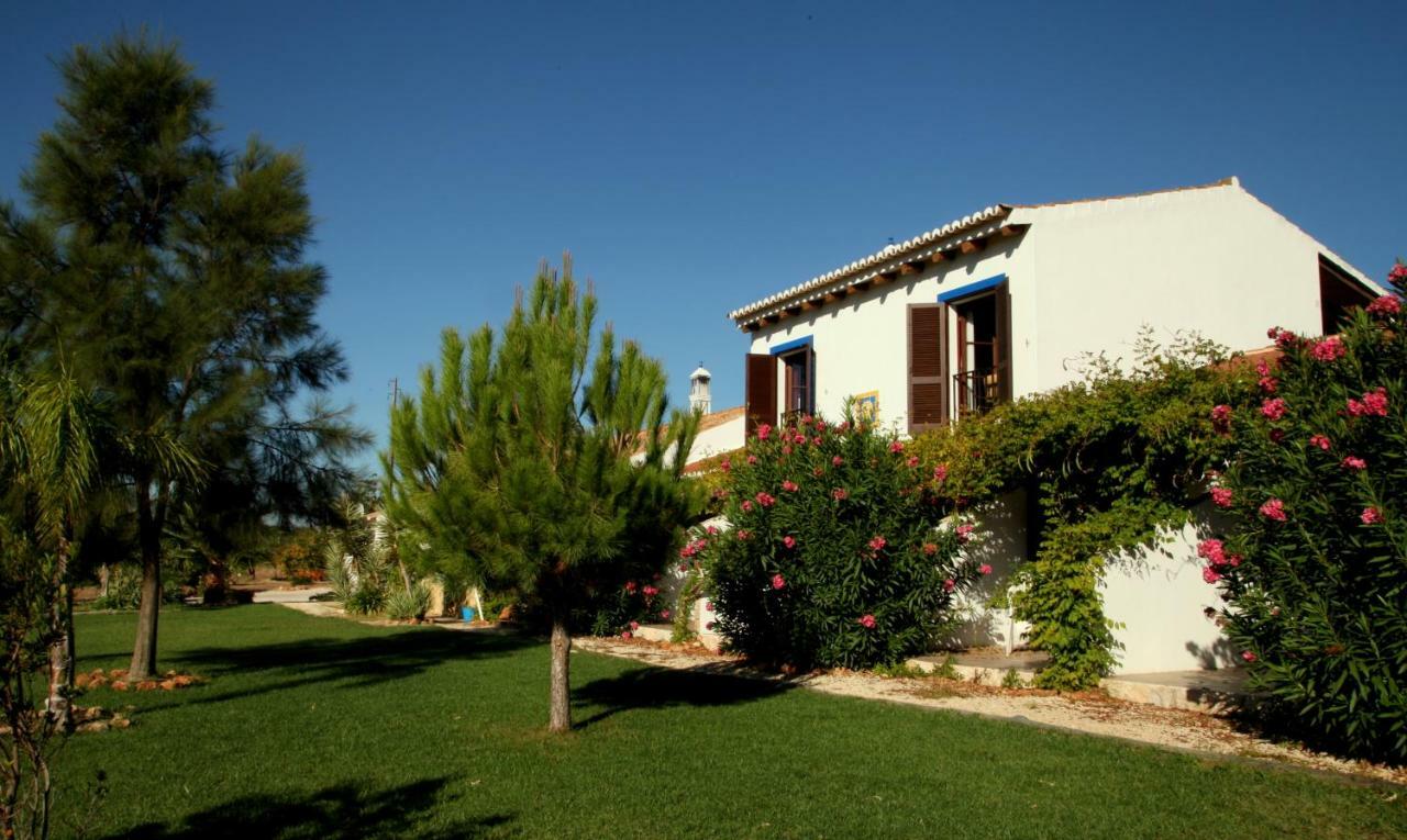 Quinta Do Rio Country Inn Silves Exterior photo